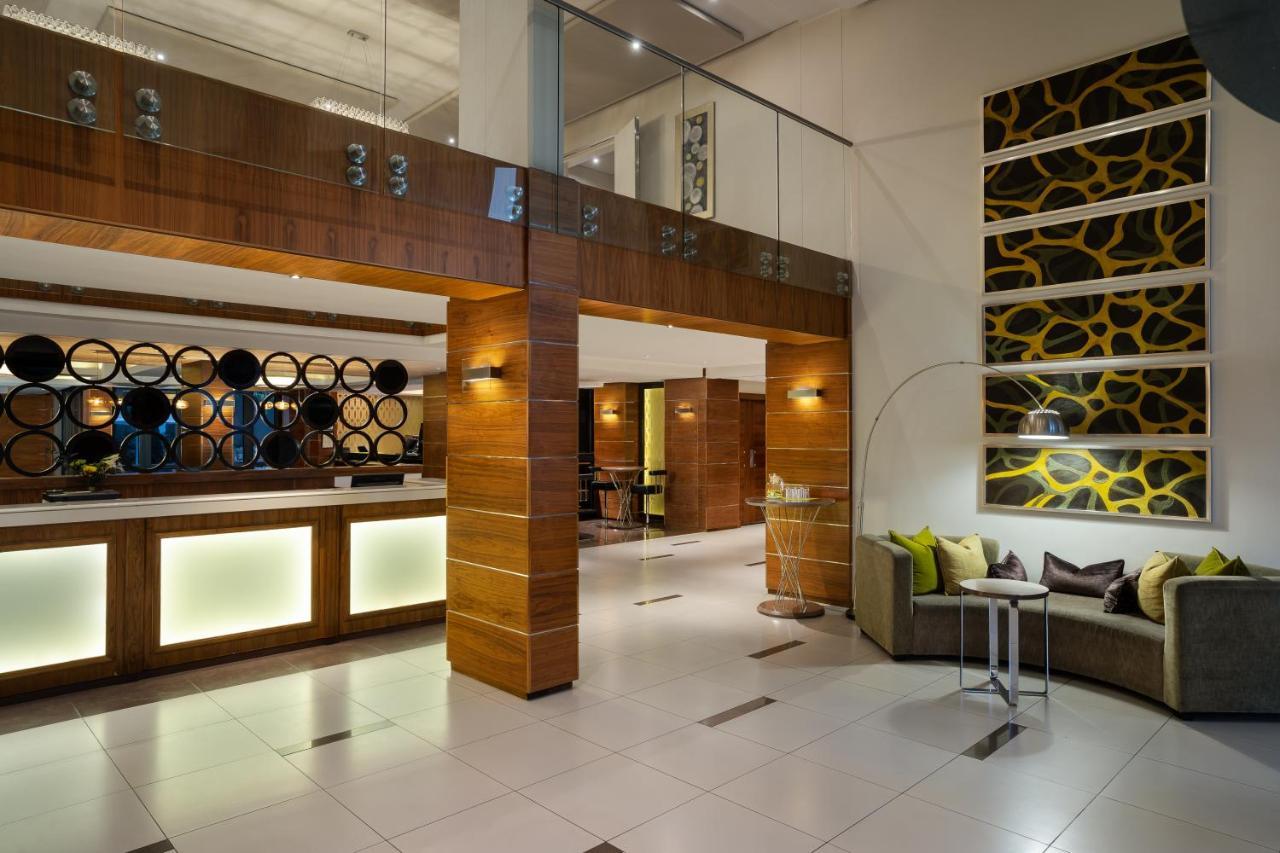 Premier Hotel Midrand Bagian luar foto