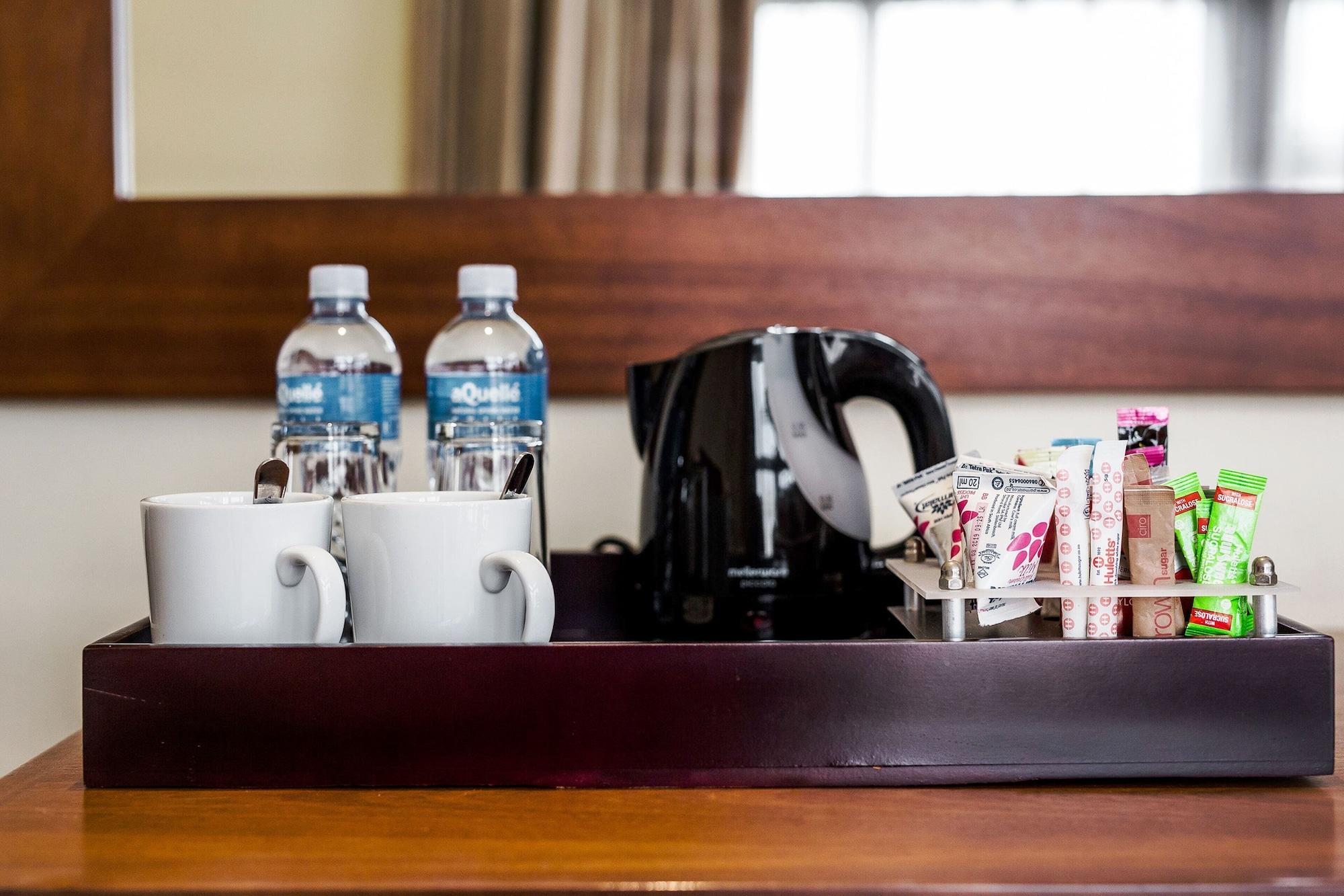 Premier Hotel Midrand Bagian luar foto