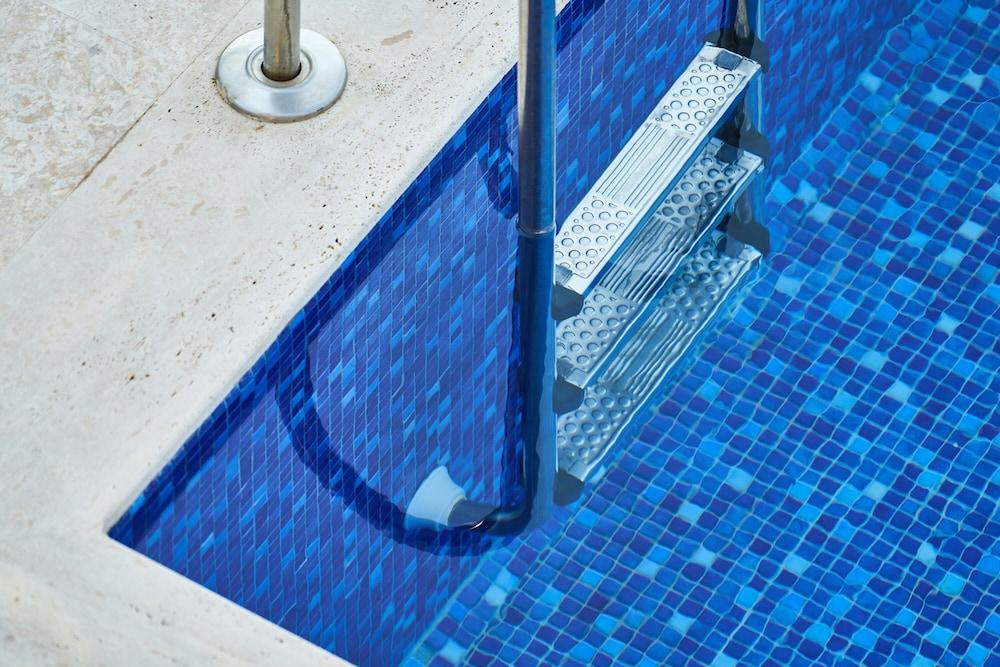 Premier Hotel Midrand Bagian luar foto