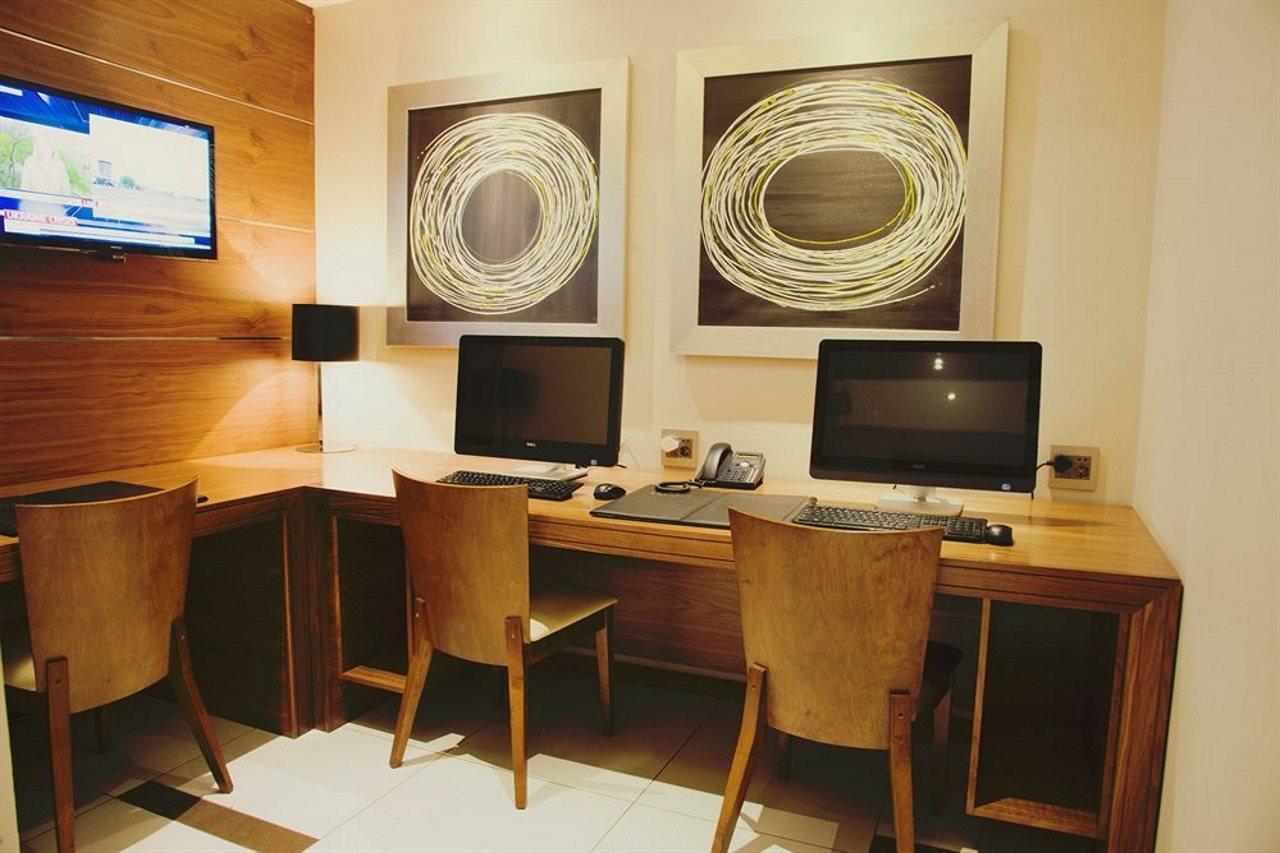 Premier Hotel Midrand Bagian luar foto